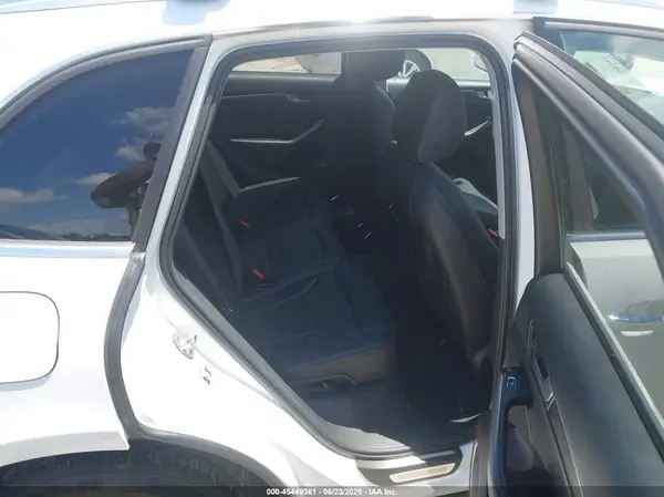 WA1L2AFP9HA013704 2017 AUDI Q5 - Image 8