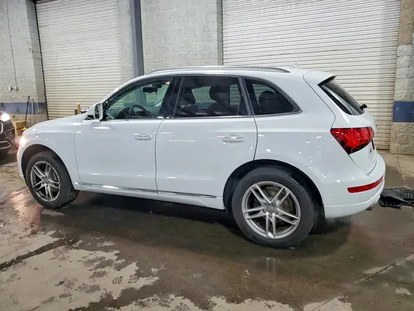 WA1L2AFPXHA044637 2017 AUDI Q5 - Image 2