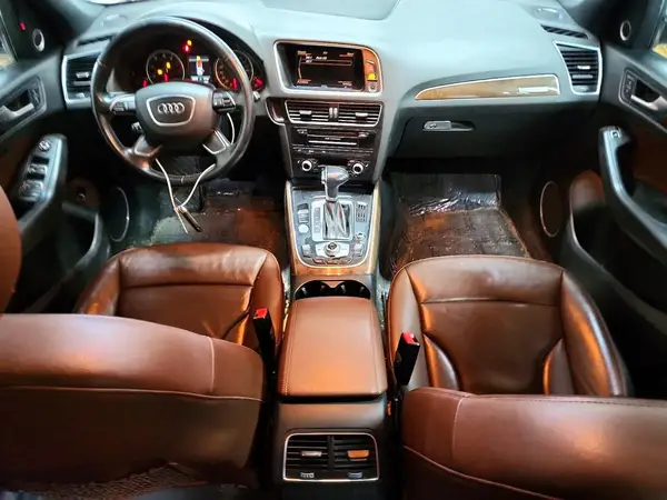 WA1L2AFPXHA045562 2017 AUDI Q5 - Image 8