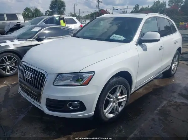 WA1L2AFPXHA085432 2017 AUDI Q5 - Image 2