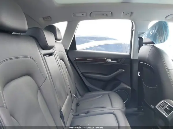 WA1L2AFPXHA087827 2017 AUDI Q5 - Image 8