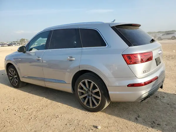 WA1LAAF70HD002088 2017 AUDI Q7 - Image 2