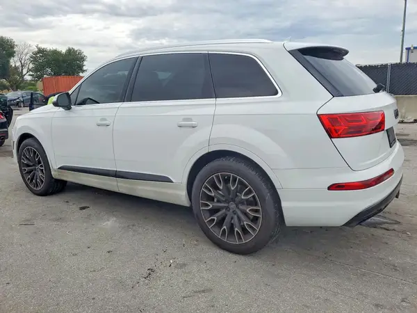 WA1LAAF70HD003497 2017 AUDI Q7 - Image 2