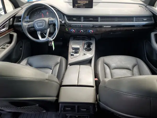WA1LAAF70HD005704 2017 AUDI Q7 - Image 8