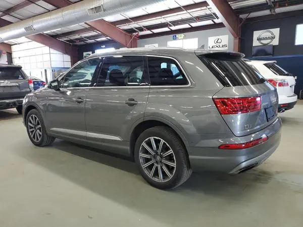 WA1LAAF70HD007100 2017 AUDI Q7 - Image 2