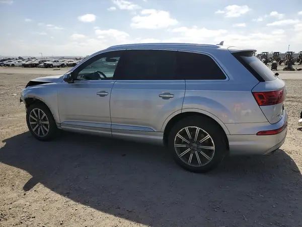 WA1LAAF70HD007212 2017 AUDI Q7 - Image 2
