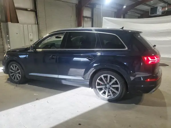 WA1LAAF70HD007405 2017 AUDI Q7 - Image 2