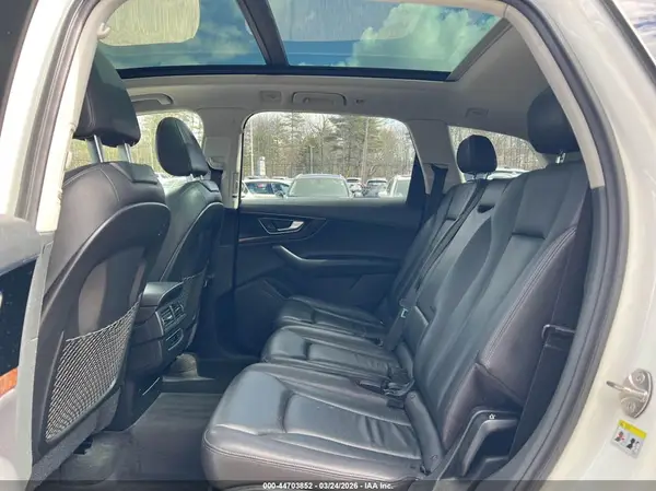WA1LAAF70HD011891 2017 AUDI Q7 - Image 8