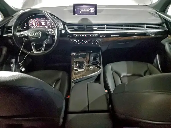 WA1LAAF70HD012555 2017 AUDI Q7 - Image 8