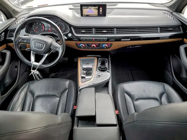 WA1LAAF70HD013964 2017 AUDI Q7 - Image 8