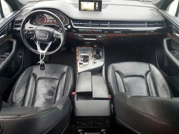WA1LAAF70HD017416 2017 AUDI Q7 - Image 8