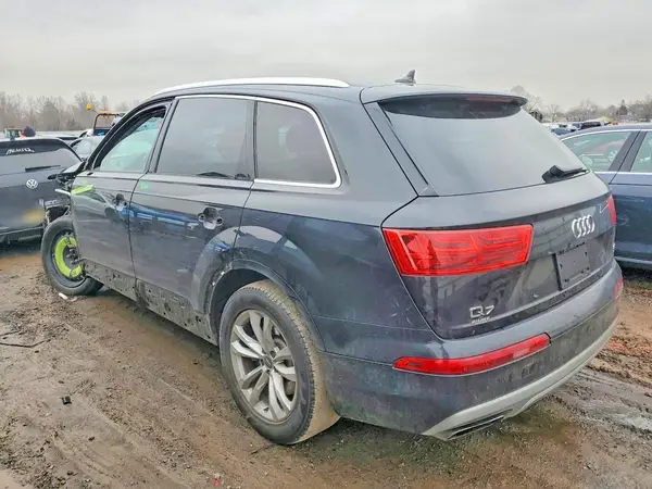 WA1LAAF70HD019618 2017 AUDI Q7 - Image 2