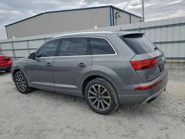 WA1LAAF70HD025094 2017 AUDI Q7 - Image 2