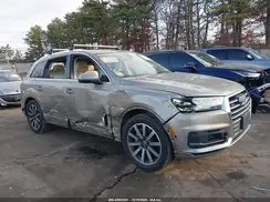 WA1LAAF70HD025404 2017 AUDI Q7