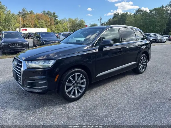 WA1LAAF70HD025967 2017 AUDI Q7 - Image 2
