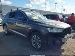 WA1LAAF70HD026052 2017 AUDI Q7