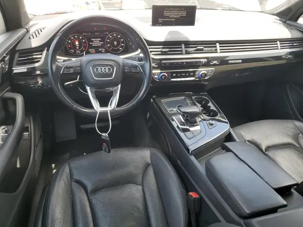 WA1LAAF70HD027119 2017 AUDI Q7 - Image 8