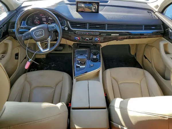 WA1LAAF70HD027654 2017 AUDI Q7 - Image 8