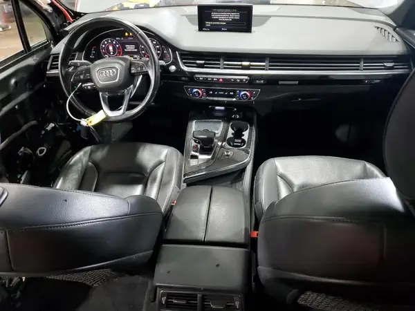 WA1LAAF70HD030442 2017 AUDI Q7 - Image 8