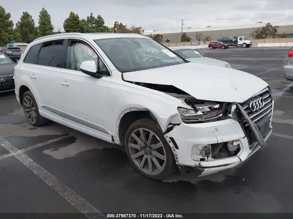 WA1LAAF70HD030635 2017 AUDI Q7 - Image 1