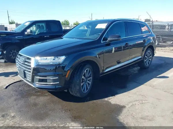 WA1LAAF70HD030747 2017 AUDI Q7 - Image 2