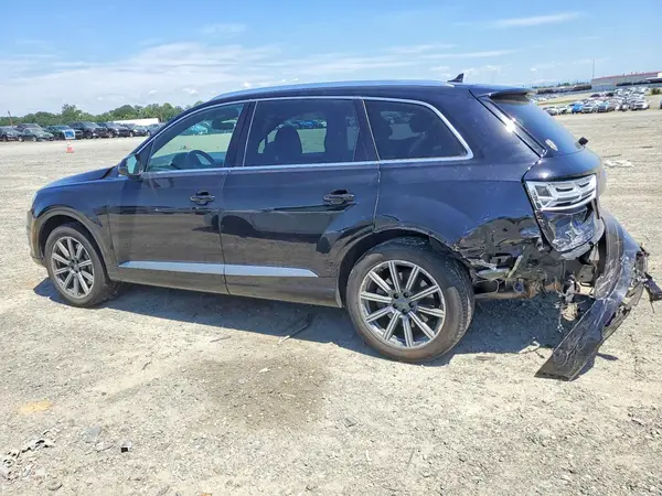 WA1LAAF70HD031266 2017 AUDI Q7 - Image 2
