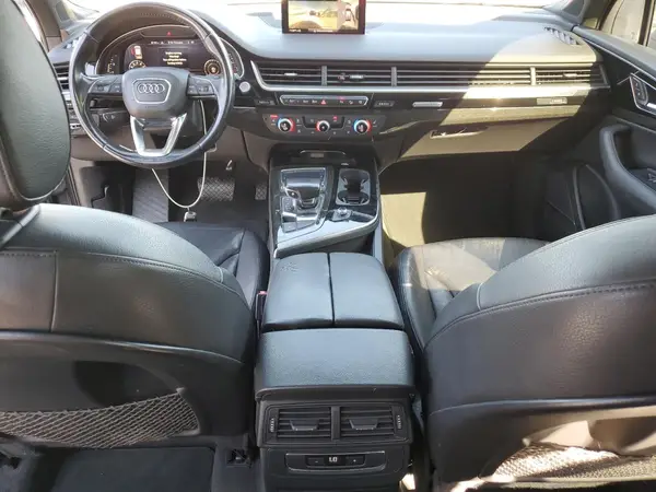 WA1LAAF70HD031347 2017 AUDI Q7 - Image 8