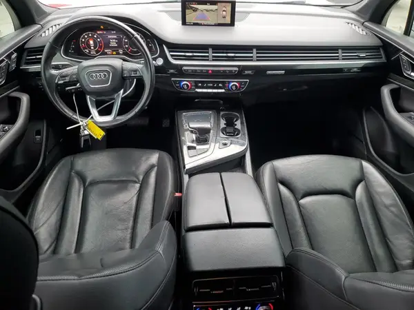 WA1LAAF70HD032823 2017 AUDI Q7 - Image 8
