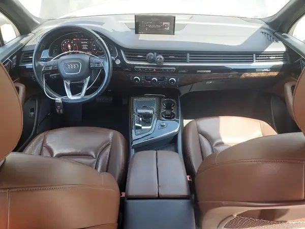 WA1LAAF70HD033177 2017 AUDI Q7 - Image 8