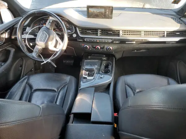 WA1LAAF70HD034748 2017 AUDI Q7 - Image 8