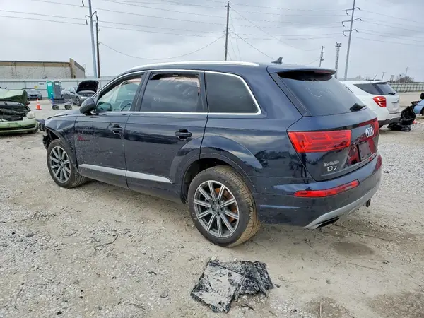 WA1LAAF70HD035429 2017 AUDI Q7 - Image 2