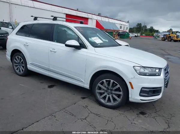 WA1LAAF70HD037665 2017 AUDI Q7 - Image 1