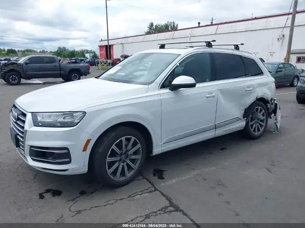 WA1LAAF70HD037665 2017 AUDI Q7 - Image 2
