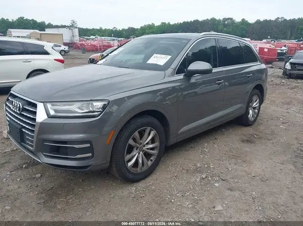 WA1LAAF70HD046415 2017 AUDI Q7 - Image 2