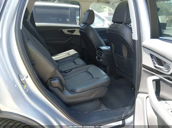 WA1LAAF70HD047239 2017 AUDI Q7 - Image 8