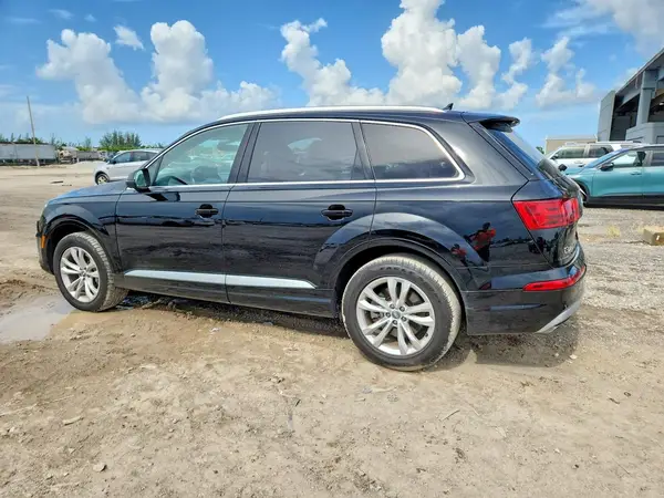 WA1LAAF70HD048150 2017 AUDI Q7 - Image 2