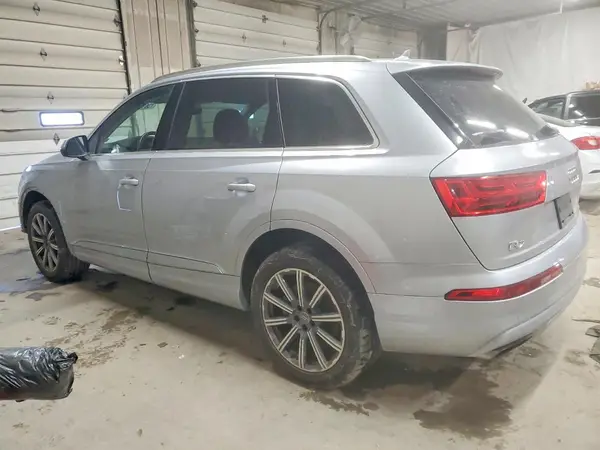 WA1LAAF70HD048309 2017 AUDI Q7 - Image 2