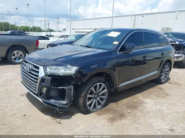 WA1LAAF70HD051971 2017 AUDI Q7 - Image 2