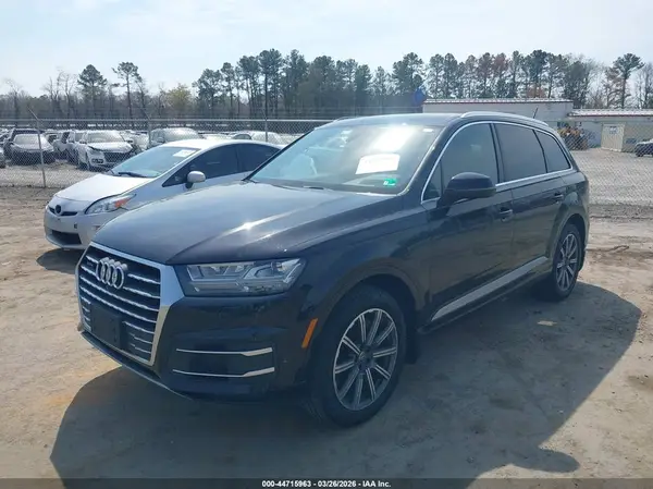 WA1LAAF70HD057138 2017 AUDI Q7 - Image 2