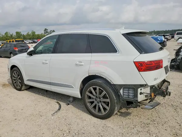 WA1LAAF70HD059410 2017 AUDI Q7 - Image 2