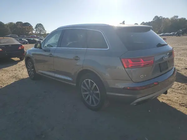 WA1LAAF70JD002579 2018 AUDI Q7 - Image 2