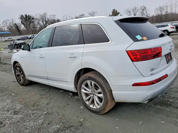 WA1LAAF70JD003389 2018 AUDI Q7 - Image 2