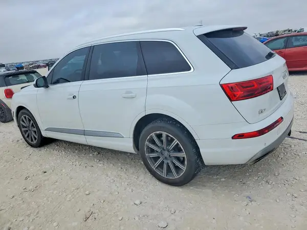 WA1LAAF70JD005904 2018 AUDI Q7 - Image 2