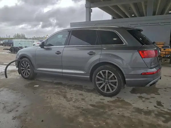 WA1LAAF70JD011508 2018 AUDI Q7 - Image 2