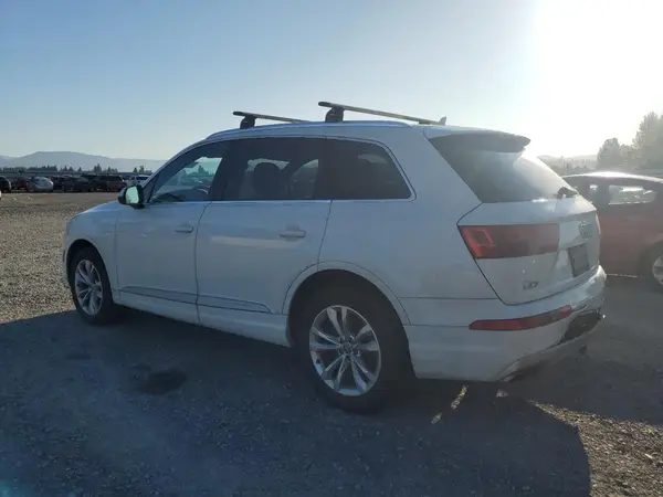 WA1LAAF70JD015073 2018 AUDI Q7 - Image 2