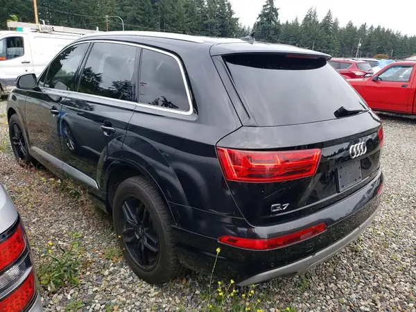WA1LAAF70JD015493 2018 AUDI Q7 - Image 2