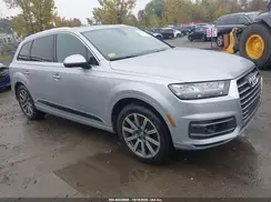 WA1LAAF70JD016157 2018 AUDI Q7