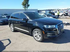 WA1LAAF70JD020709 2018 AUDI Q7