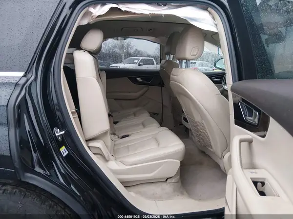 WA1LAAF70JD035324 2018 AUDI Q7 - Image 8