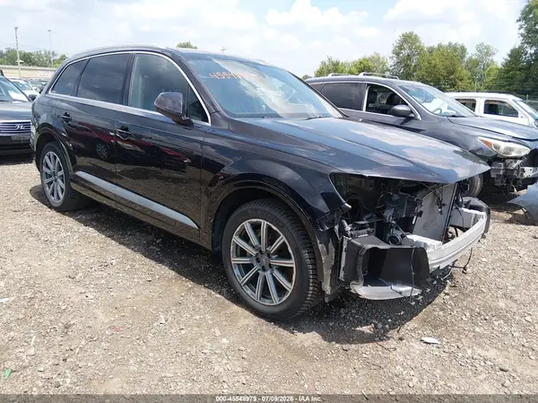 WA1LAAF70JD048266 2018 AUDI Q7 - Image 1